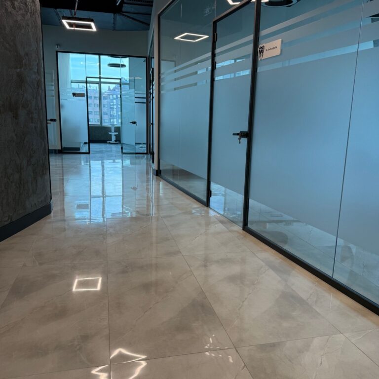 Phinova-Clinics-Izmir-3.jpg