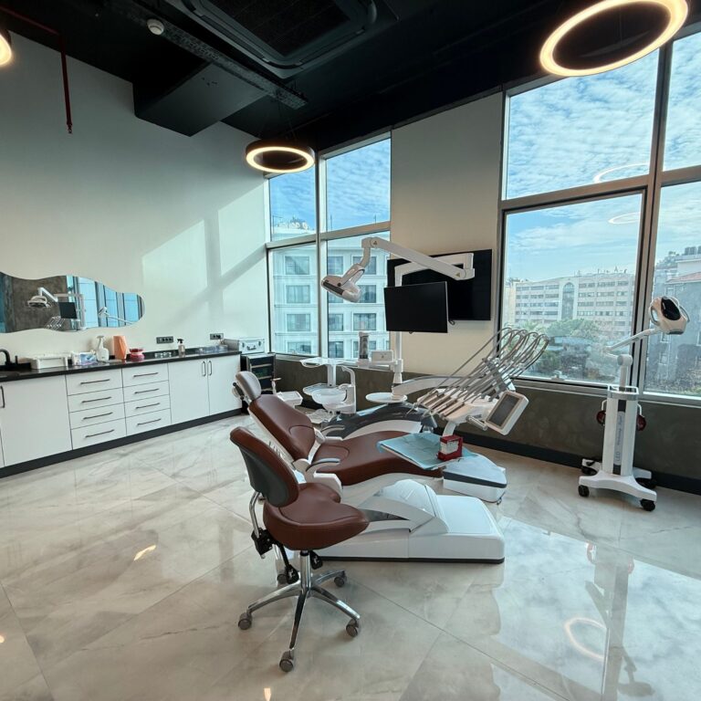 Phinova-Clinics-Izmir-8.jpg